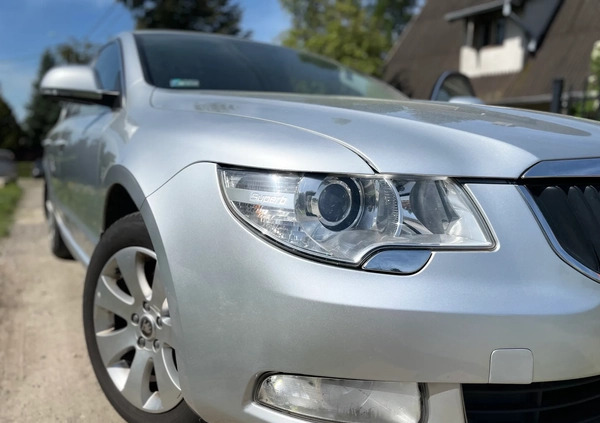 Skoda Superb cena 22900 przebieg: 274000, rok produkcji 2010 z Elbląg małe 211